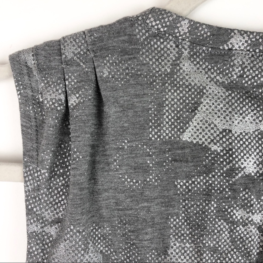 Fabletics Taryn Printed V-Neck Tank Metallic Print - Picture 7 of 13